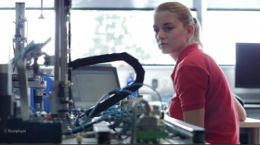 Berufsinfo-Video - Your Job. Mechatronikerin/Mechatroniker