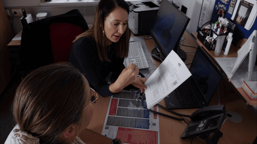 Berufsinfo-Video - AMS Video: AMS Berater*in