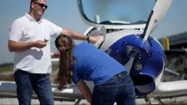 Berufsinfo-Video - Your job. Flugzeugpilotenin/Flugzeugpilot